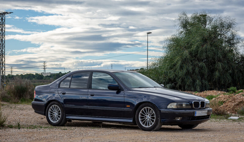 BMW – SERIE 5 530DA E39 lleno