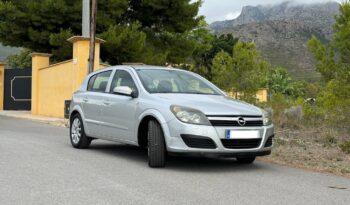 OPEL – ASTRA 1.9 CDTI COSMO 120 CV lleno