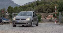 FORD Fiesta 1.4 Ghia 5p.