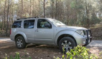 NISSAN Pathfinder 2.5 dCi 174CV XE 7 Plazas lleno