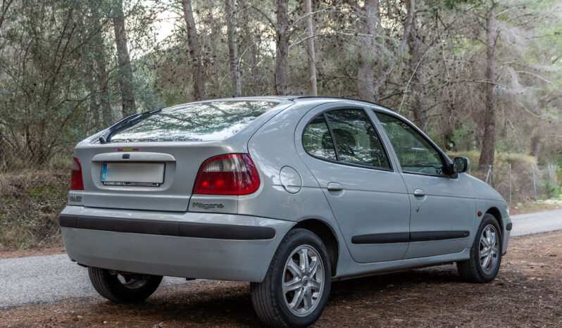 Renault Megane Privilege 1.9 dCi lleno