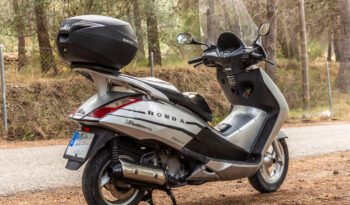 Honda Pantheon 125 PGM-FI lleno