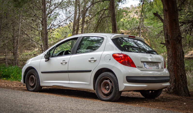 Peugeot 207 1.6HDI X-Line 5P lleno