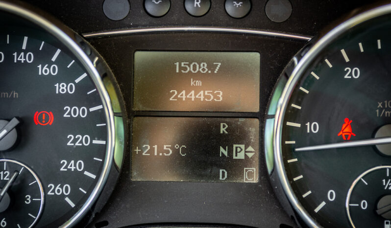 Mercedes Benz R 320 CDI 4MATIC lleno