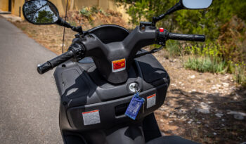 Suzuki Burgman 200 Scooter lleno