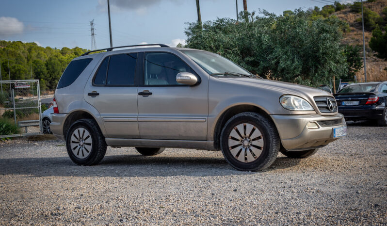 MERCEDES-BENZ – CLASE M ML 270 CDI AUTO SPECIAL EDITION CUERO lleno