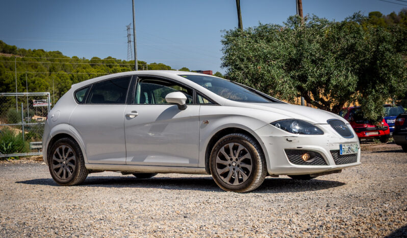 SEAT – LEON 1.6 TDI 105CV EECOMOTIVE STYLE lleno
