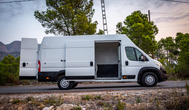 CITROEN – JUMPER BLUEHDI 96KW 130CV FURG.35 HEAVY L4H3 lleno