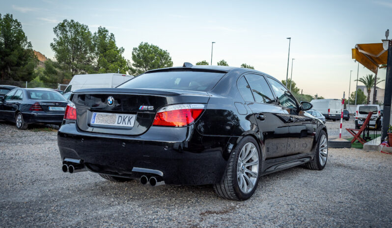 BMW – SERIE 5 M5 E60 M-Power lleno
