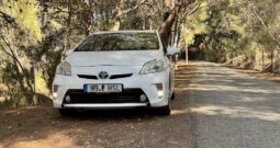 TOYOTA – PRIUS EXECUTIVE