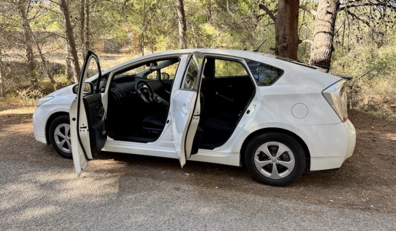 TOYOTA – PRIUS EXECUTIVE lleno