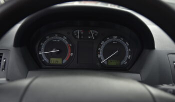 SKODA – FABIA 1.2 64CV YOUNG lleno