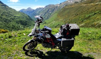 BMW F800GS lleno