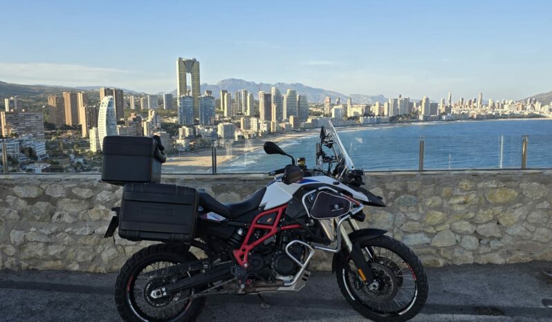 BMW F800GS lleno