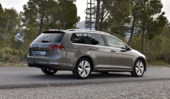 VOLKSWAGEN – GOLF VARIANT BUSINESS NAVI 1.6 TDI BMT lleno