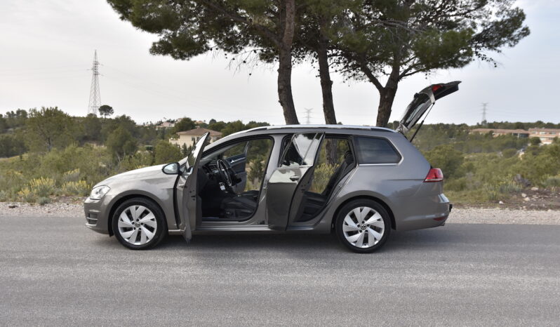 VOLKSWAGEN – GOLF VARIANT BUSINESS NAVI 1.6 TDI BMT lleno