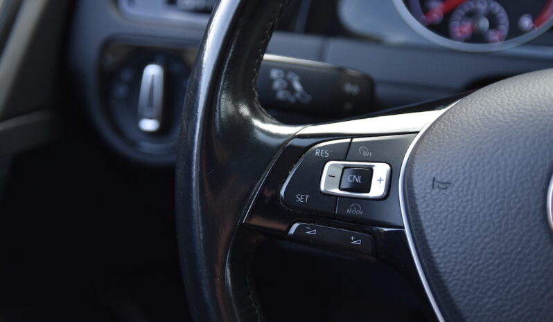 VOLKSWAGEN – GOLF VARIANT BUSINESS NAVI 1.6 TDI BMT lleno