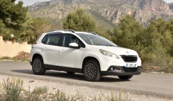 PEUGEOT 2008 Active 1.2 VTi 82 ETG5 lleno