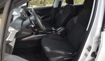 PEUGEOT 2008 Active 1.2 VTi 82 ETG5 lleno
