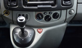 RENAULT – TRAFIC PASSENGER PRIVILEGE 2.5DCI 140 QSHIFT lleno