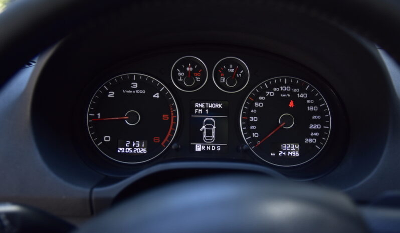 AUDI A3 Cabrio 2.0 TDI S tronic DPF Attraction lleno