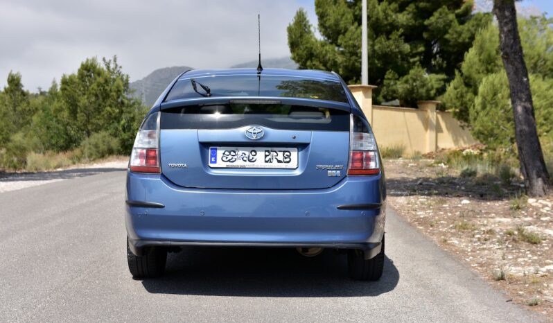 TOYOTA Prius 1.5 VVTi HSD Hibrido lleno