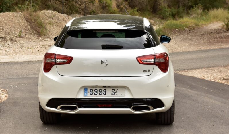 DS DS 5 BlueHDi 150cv Design lleno