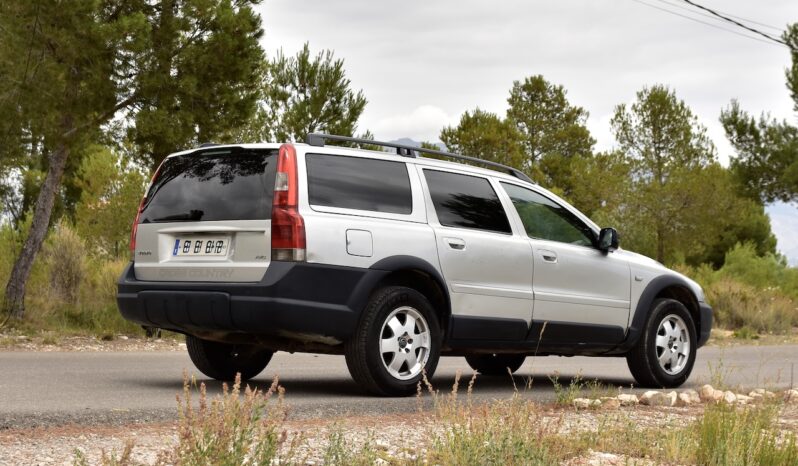 VOLVO – V70 XC 2.4T CROSS COUNTRY lleno