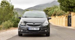 OPEL Corsa 1.4 Color Edition
