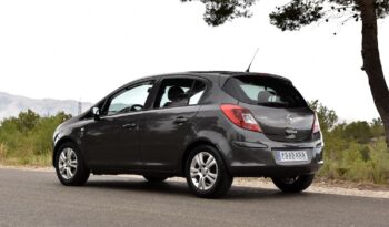 OPEL Corsa 1.4 Color Edition lleno