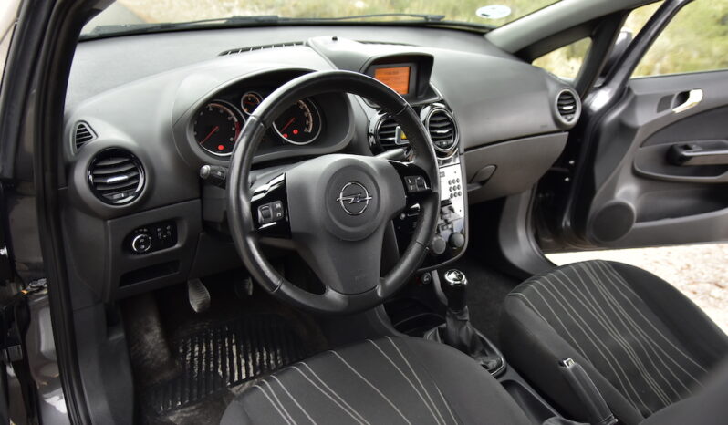 OPEL Corsa 1.4 Color Edition lleno