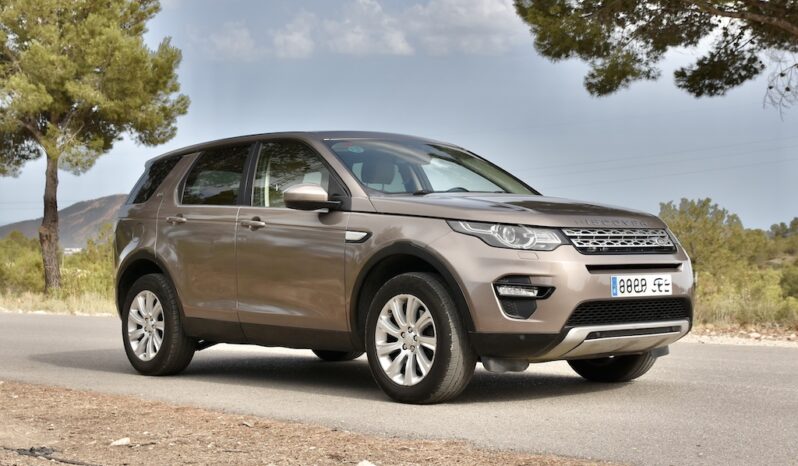 LAND-ROVER Discovery Sport 2.0L eD4 150CV 4×2 HSE Luxury lleno