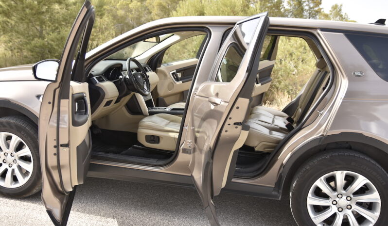 LAND-ROVER Discovery Sport 2.0L eD4 150CV 4×2 HSE Luxury lleno