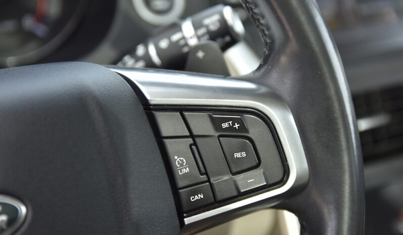 LAND-ROVER Discovery Sport 2.0L eD4 150CV 4×2 HSE Luxury lleno