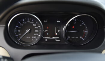LAND-ROVER Discovery Sport 2.0L eD4 150CV 4×2 HSE Luxury lleno