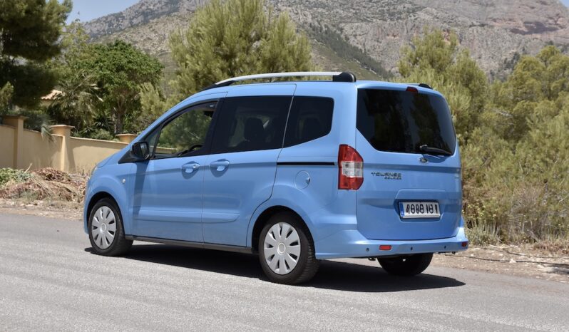 FORD TOURNEO COURIER 1.0 ECOBOOST 100CV lleno