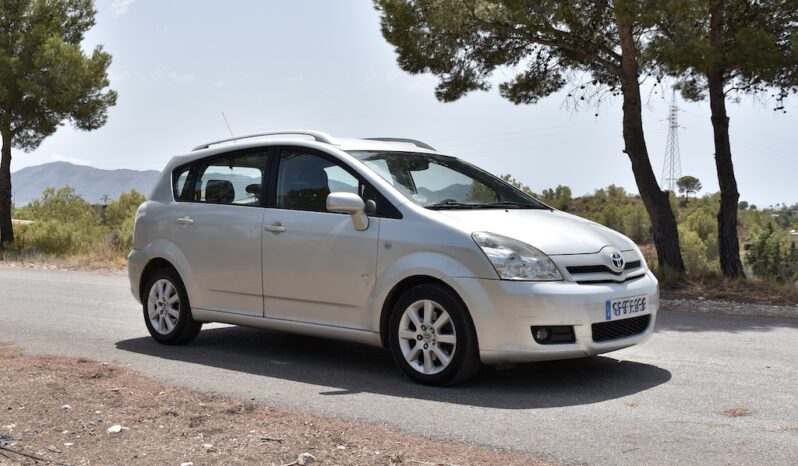 TOYOTA COROLLA VERSO 2.2 D4D 136CV SOL lleno