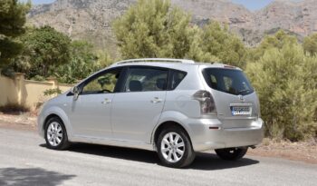 TOYOTA COROLLA VERSO 2.2 D4D 136CV SOL lleno