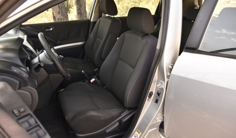 TOYOTA COROLLA VERSO 2.2 D4D 136CV SOL lleno