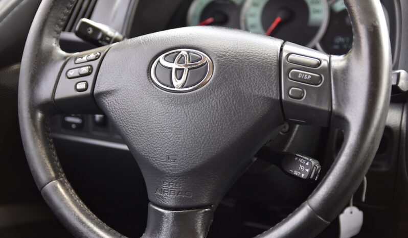 TOYOTA COROLLA VERSO 2.2 D4D 136CV SOL lleno
