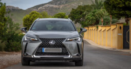 LEXUS UX 2.0 250H BUSINESS NAVIGATION