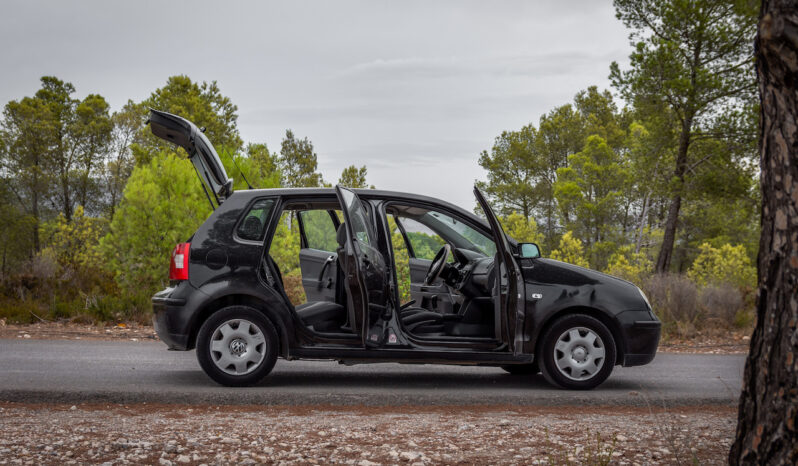 VOLKSWAGEN POLO 1.4 TDI TRENDLINE 75CV lleno