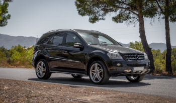 MERCEDES-BENZ CLASE M ML 500 lleno