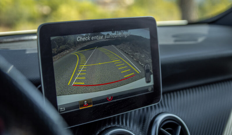 MERCEDES-BENZ Clase A A 200 d AMG Line lleno