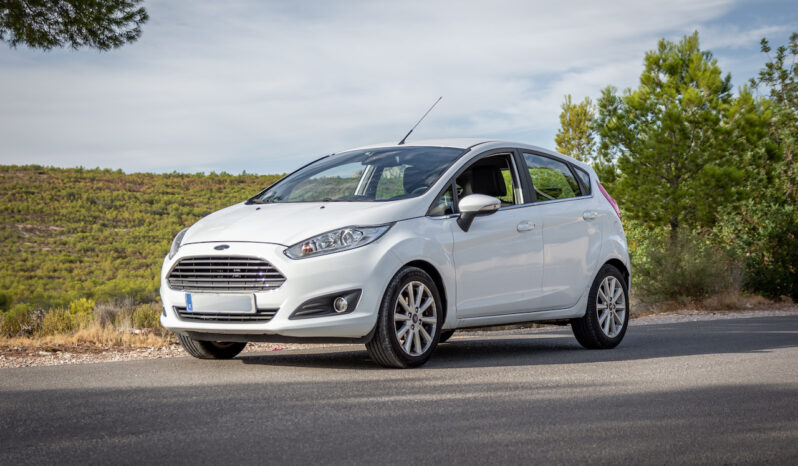 FORD Fiesta 1.0 EcoBoost 100cv Titanium 5p lleno