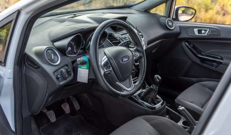 FORD Fiesta 1.0 EcoBoost 100cv Titanium 5p lleno