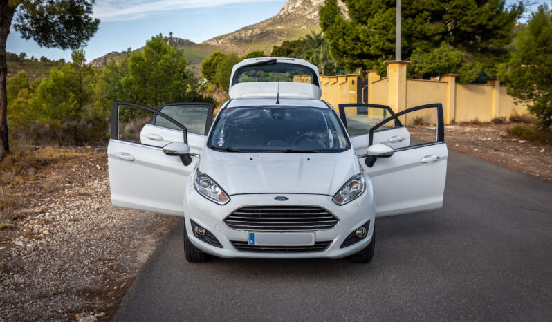 FORD Fiesta 1.0 EcoBoost 100cv Titanium 5p lleno