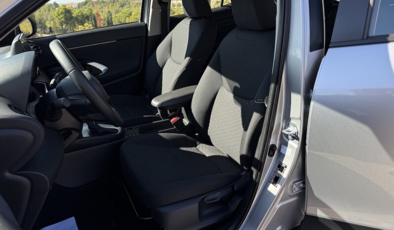 TOYOTA Yaris Cross 1.5 120H Active Tech 2024 lleno